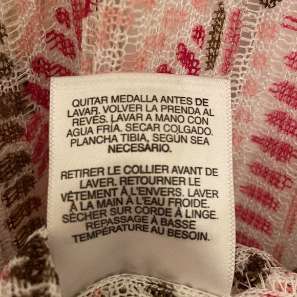 EUC Alfred Dunner 3/4 Sleeve Blouse with Detachable Necklace, size US 2X - Picture 8 of 10